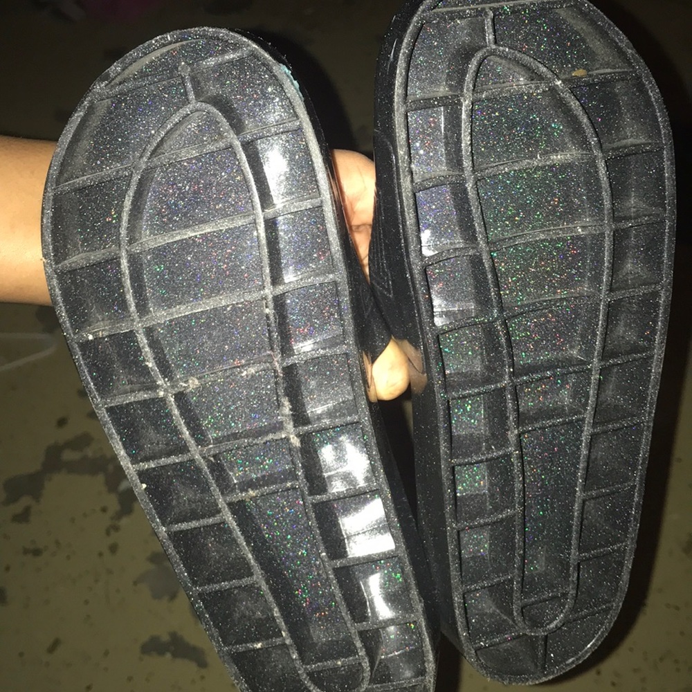 Pink slides - Picture 2 of 3